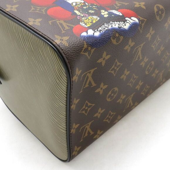 Louis Vuitton Monogram Canvas Brown Handbags - Picture 4 of 9